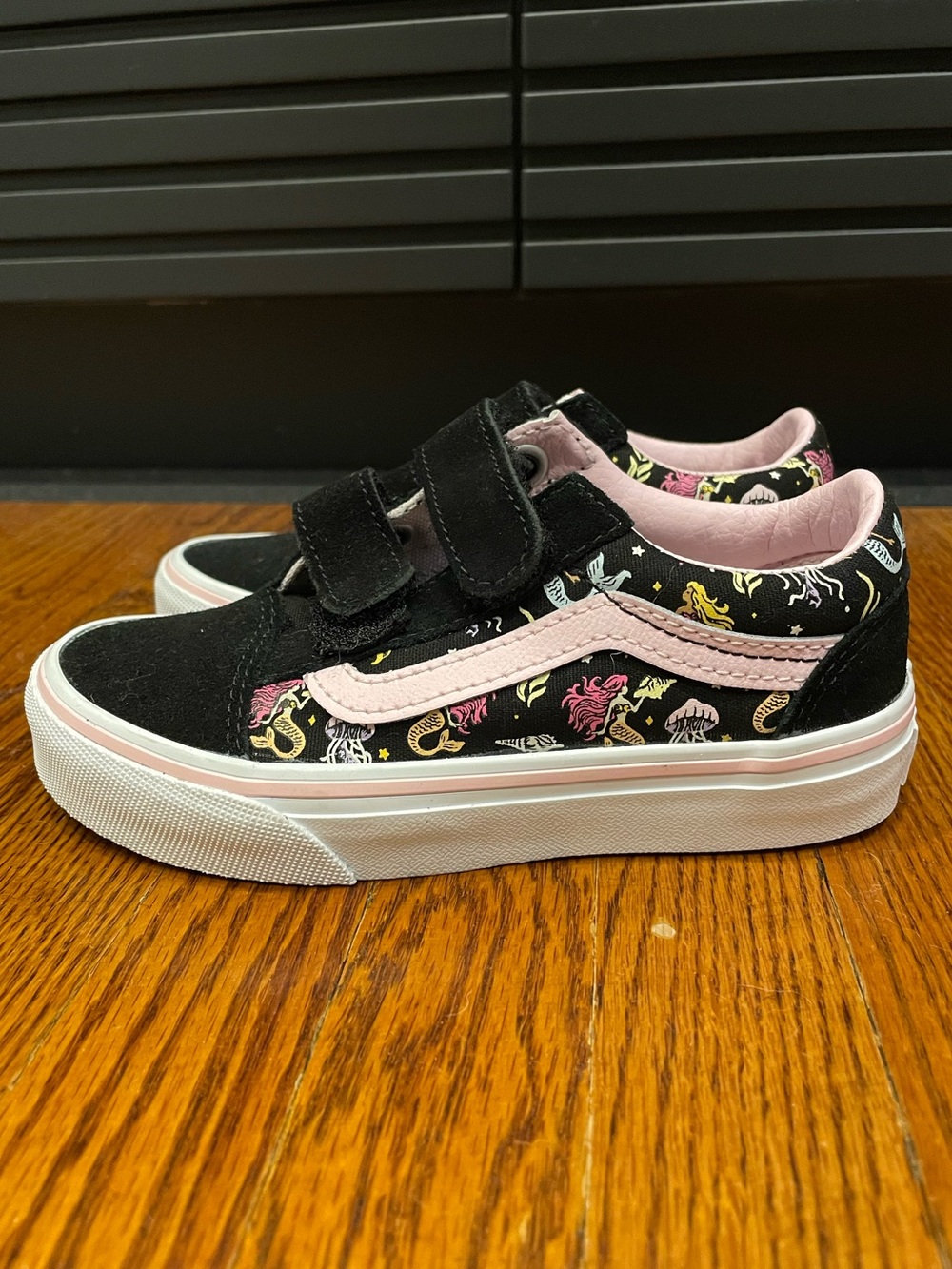 Vans Kids Black & Pink Mermaid Print Skate Sneakers BNIB